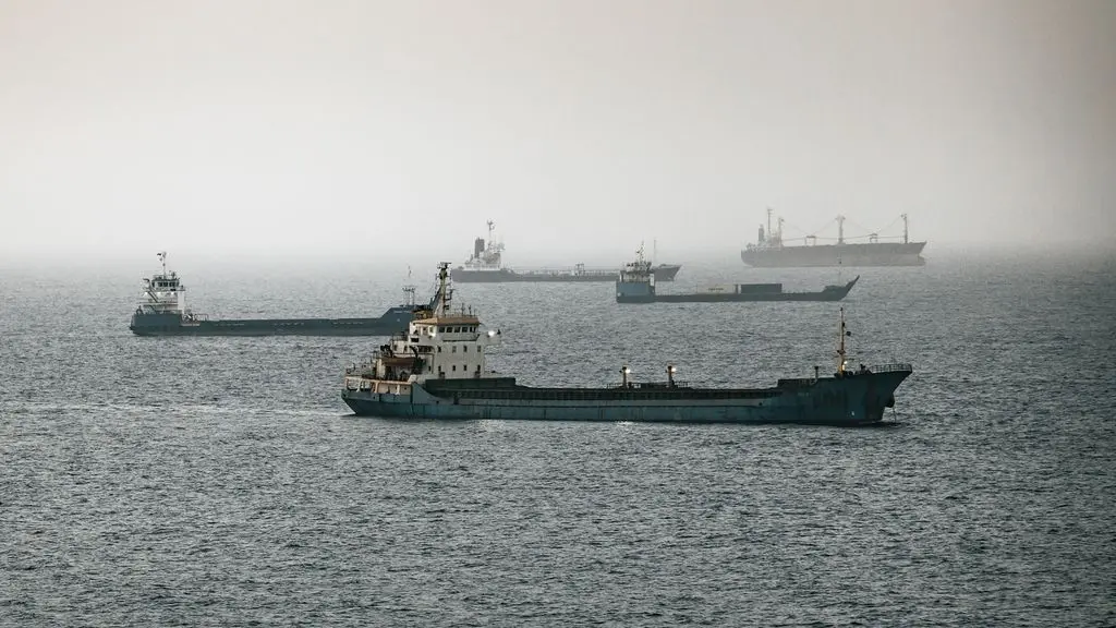 Iran resumes attacks in Strait of Hormuz, U.S. says
