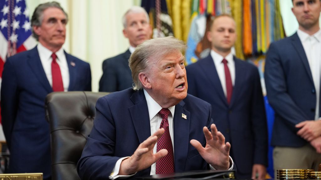 Trump ordered military not to conduct strikes in Iran Friday