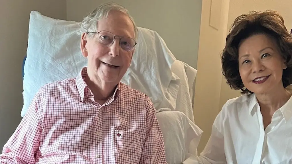 McConnell breaks weeks of silence about his hospitalization